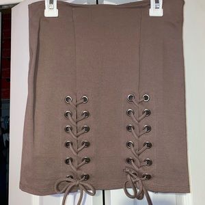 Taupe lace up skirt NWT